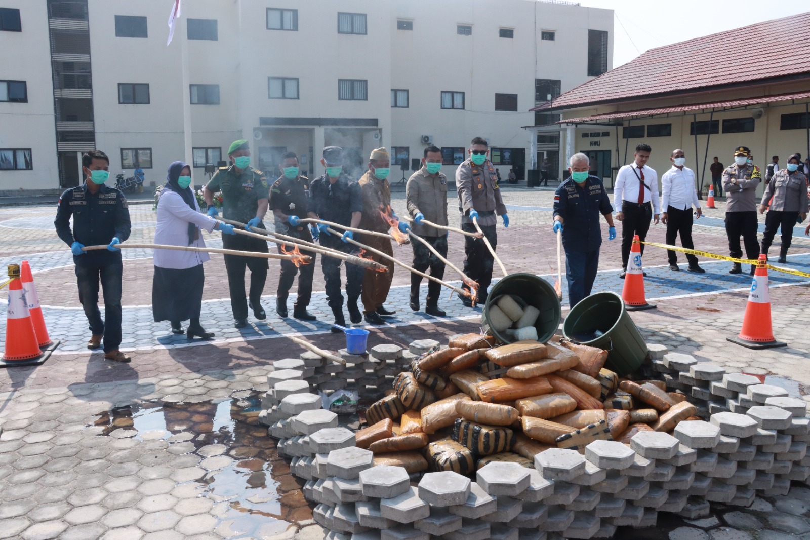 Polres Lampung Selatan berhasil ungkap kasus Sabu 22,356 kg, Ganja 195 kg, Ekstasi 18.985 butir.